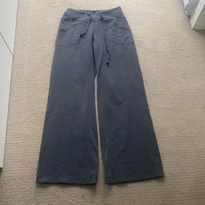 Lululemon wide legged pants